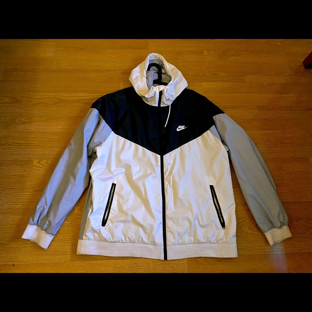 Nike Windrunner Windbreaker White Black Men's XXL